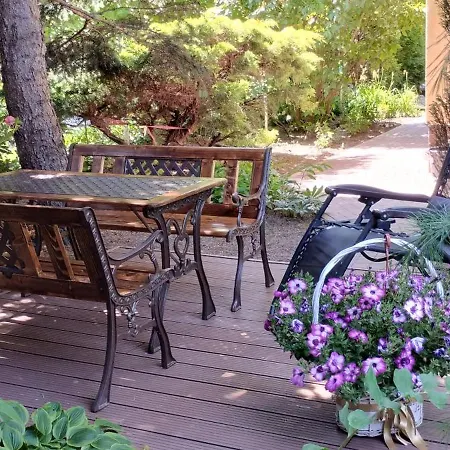 Appartement Przytulny Z Parkingiem Na Przedmiesciach Wroclawia By Renters