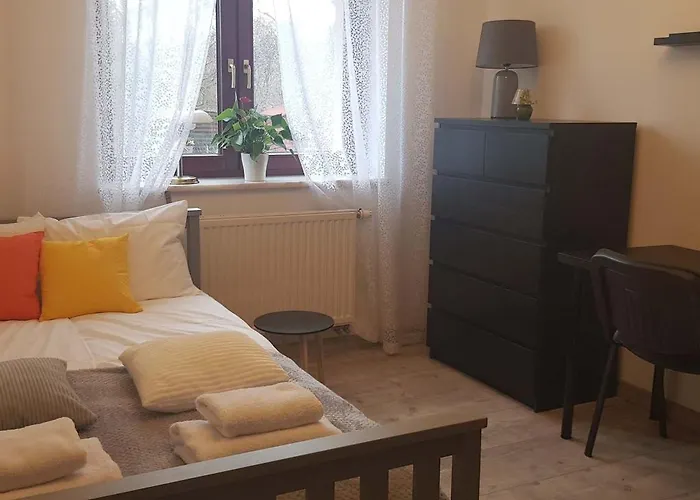 Appartamento Przytulny Z Parkingiem Na Przedmiesciach Wroclawia By Renters *