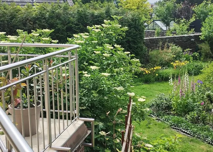 Przytulny Z Parkingiem Na Przedmiesciach Wroclawia By Renters Апартаменты